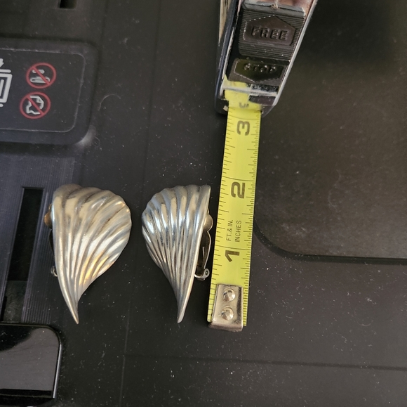 EARRINGS CLIP ON - Picture 2 of 5